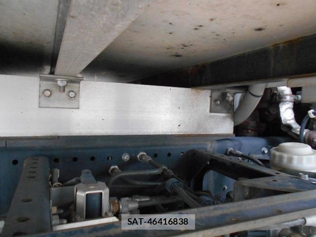 Isuzu FORWARD 2012-01 8829134-17