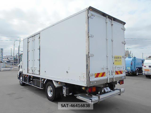 Isuzu FORWARD 2012-01 8829134-3