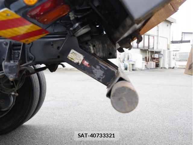 Isuzu FORWARD 2021-09 8829132-13