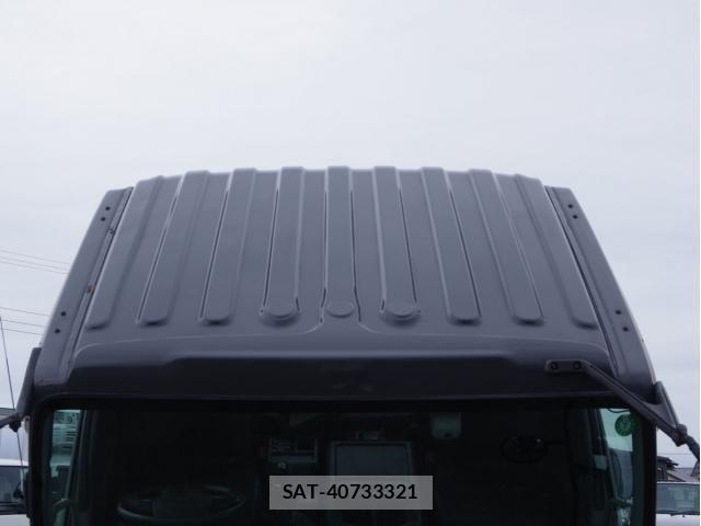 Isuzu FORWARD 2021-09 8829132-16