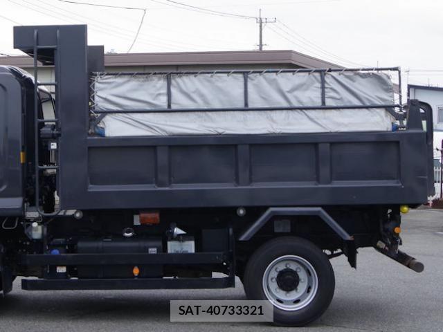 Isuzu FORWARD 2021-09 8829132-18