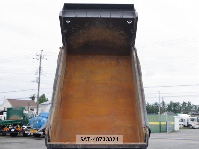 Isuzu FORWARD 2021-09 8829132-4
