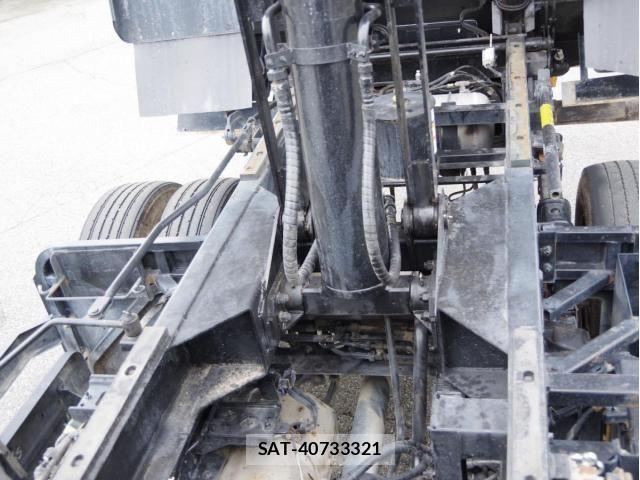 Isuzu FORWARD 2021-09 8829132-7