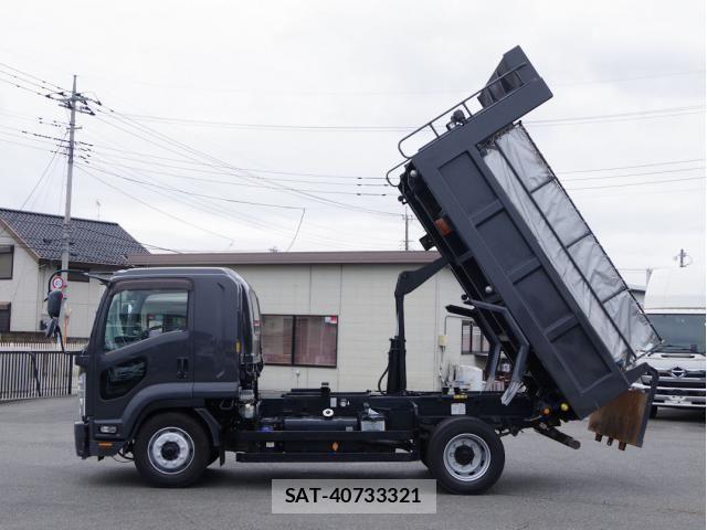 Isuzu FORWARD 2021-09 8829132-8