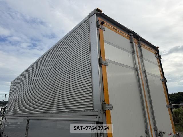 Isuzu FORWARD 2020-09 8849070-28