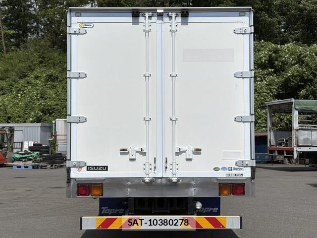 Isuzu FORWARD 2015-08 8849085-6