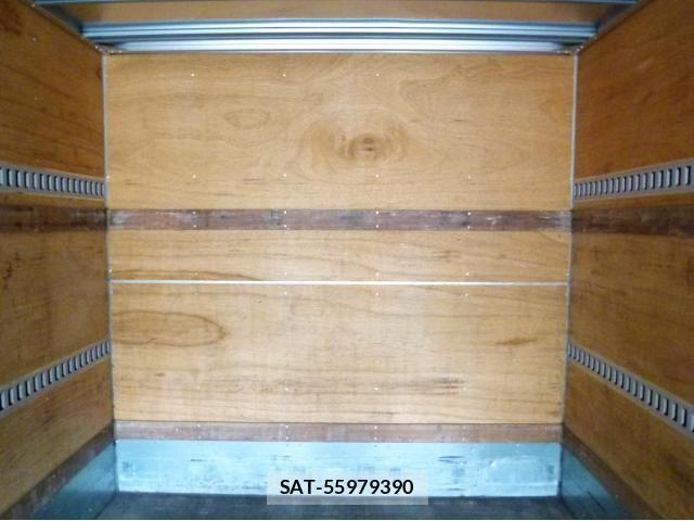 Isuzu FORWARD 2021-05 8849069-9