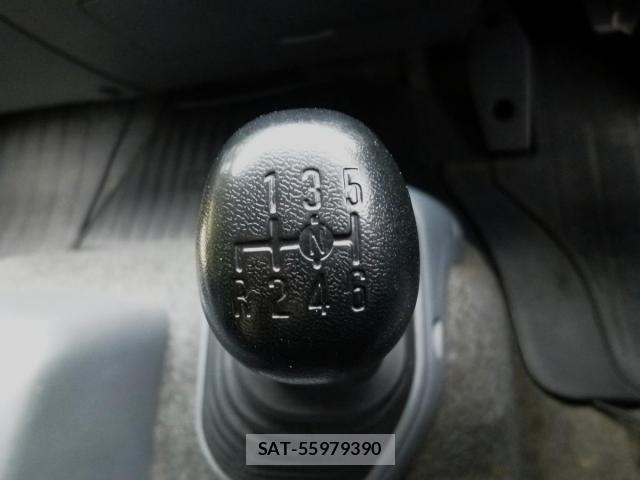 Isuzu FORWARD 2021-05 8849069-27