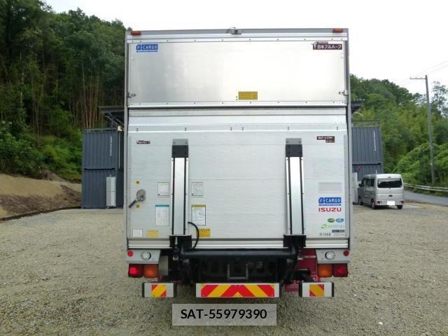 Isuzu FORWARD 2021-05 8849069-4