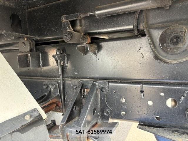 Isuzu FORWARD 2015-01 8849084-18