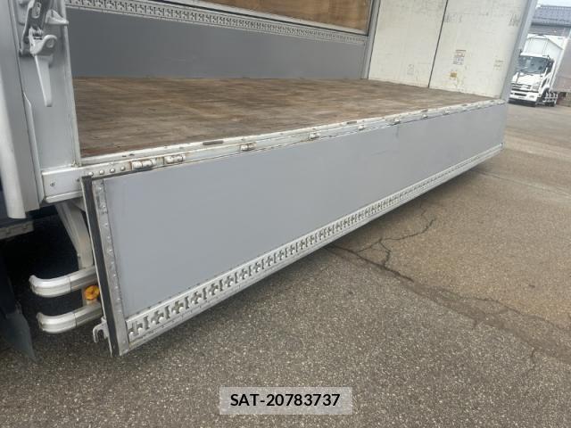 Isuzu FORWARD 2013-02 8849083-12