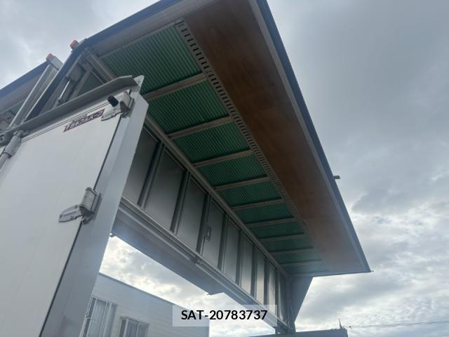 Isuzu FORWARD 2013-02 8849083-17