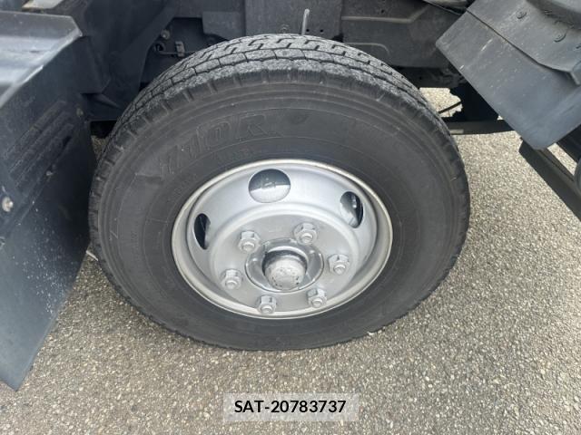 Isuzu FORWARD 2013-02 8849083-29