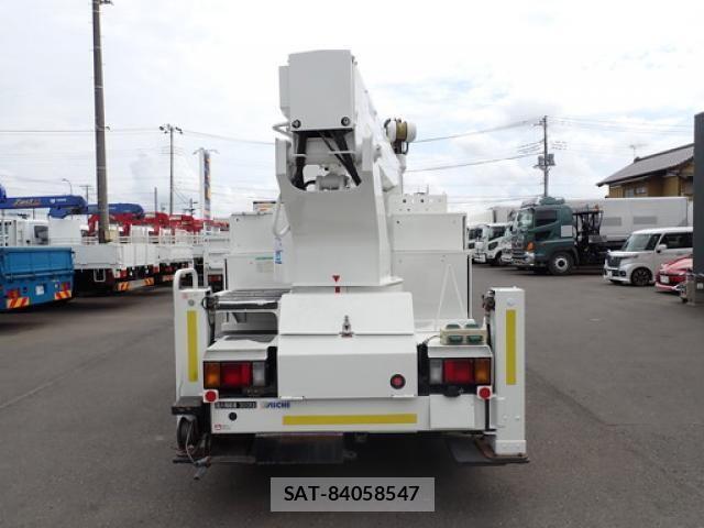 Isuzu FORWARD 2015-09 8849080-5
