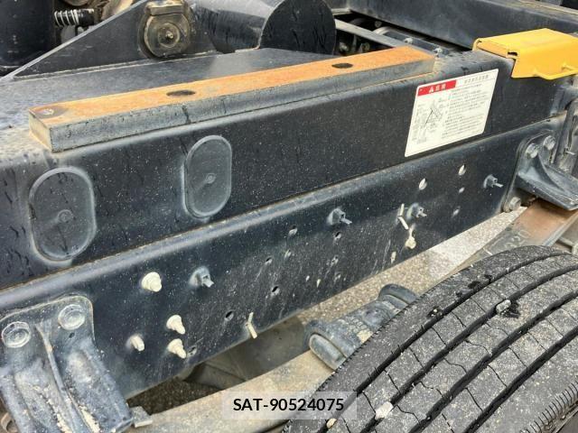 Isuzu FORWARD 2021-03 8849088-13
