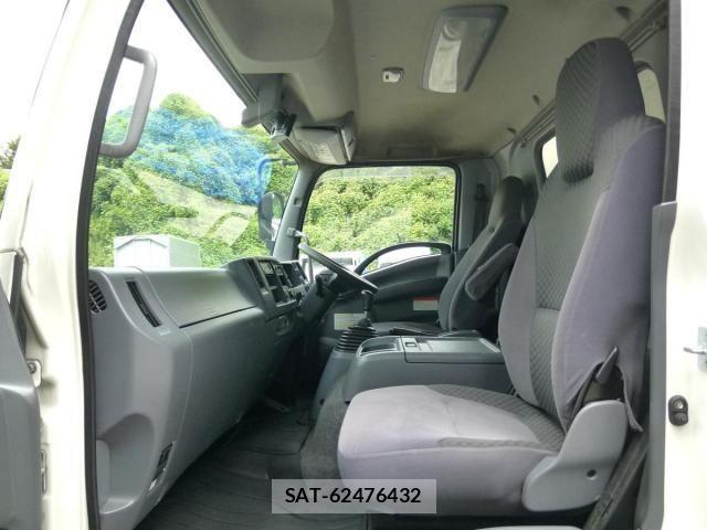 Isuzu FORWARD 2021-05 8840997-27