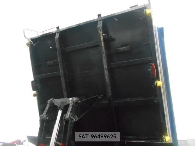 Isuzu FORWARD 2006-04 8849079-9