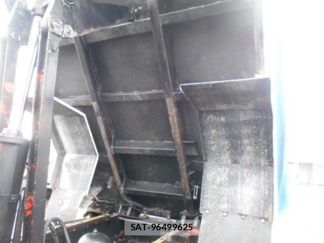 Isuzu FORWARD 2006-04 8849079-10