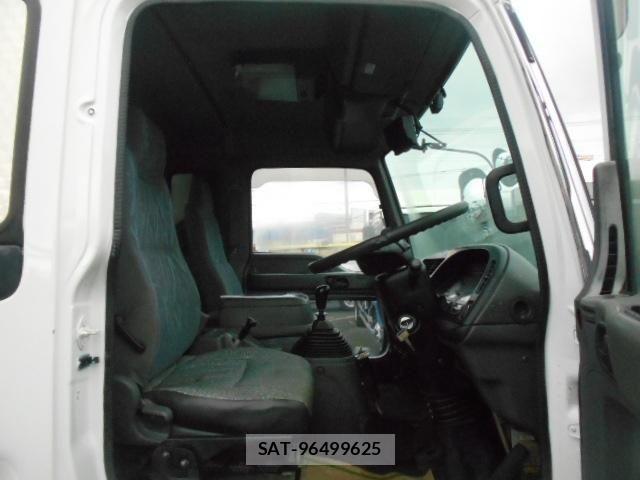Isuzu FORWARD 2006-04 8849079-13