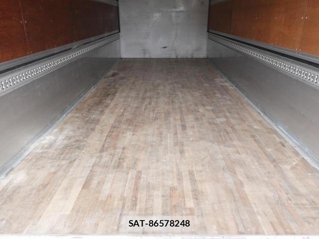 Isuzu FORWARD 2020-03 8849087-11