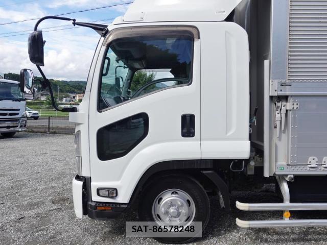 Isuzu FORWARD 2020-03 8849087-8