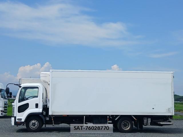 Isuzu FORWARD 2016-01 8849081-16