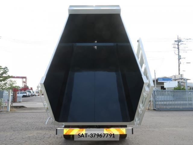 Isuzu FORWARD 2019-07 8871035-9