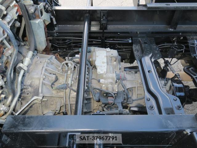 Isuzu FORWARD 2019-07 8871035-13