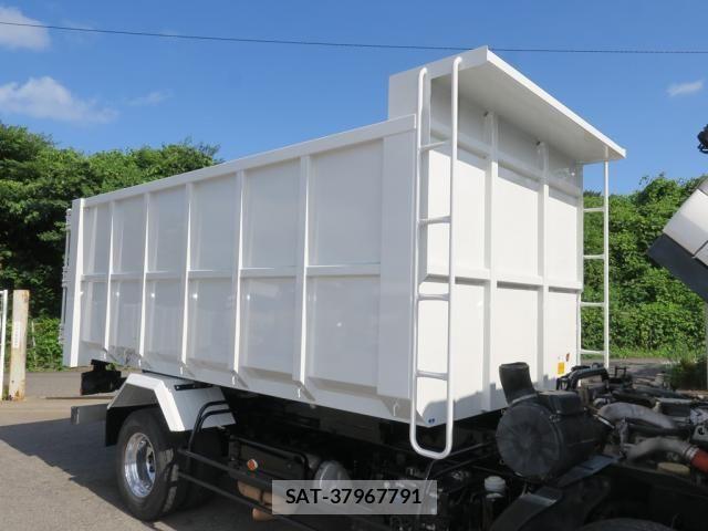 Isuzu FORWARD 2019-07 8871035-15
