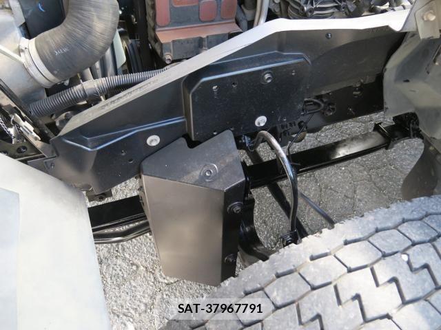 Isuzu FORWARD 2019-07 8871035-23
