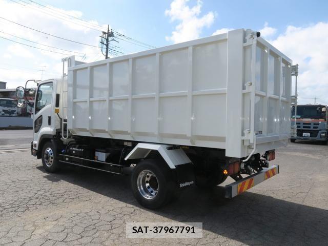 Isuzu FORWARD 2019-07 8871035-4