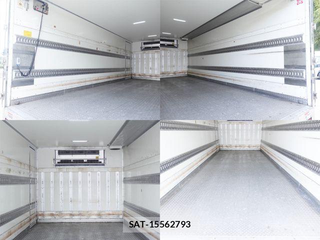 Isuzu FORWARD 2021-02 8871043-9