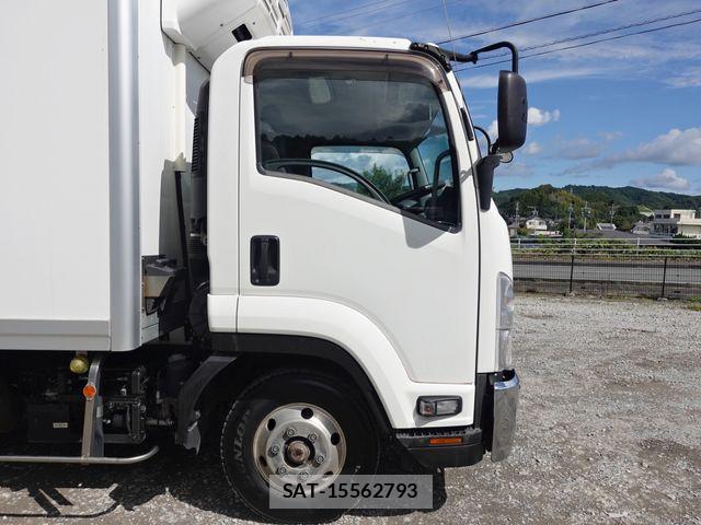 Isuzu FORWARD 2021-02 8871043-2