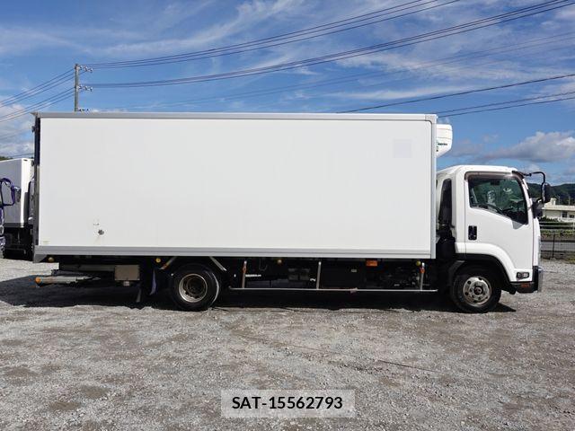 Isuzu FORWARD 2021-02 8871043-3