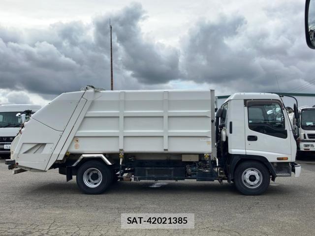 Isuzu FORWARD 2005-01 8871042-5