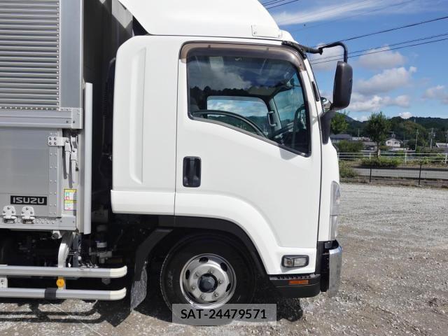 Isuzu FORWARD 2021-03 8871046-3