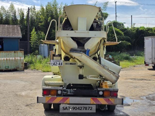 Isuzu FORWARD 2017-03 8871037-11
