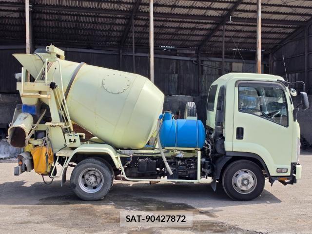 Isuzu FORWARD 2017-03 8871037-14