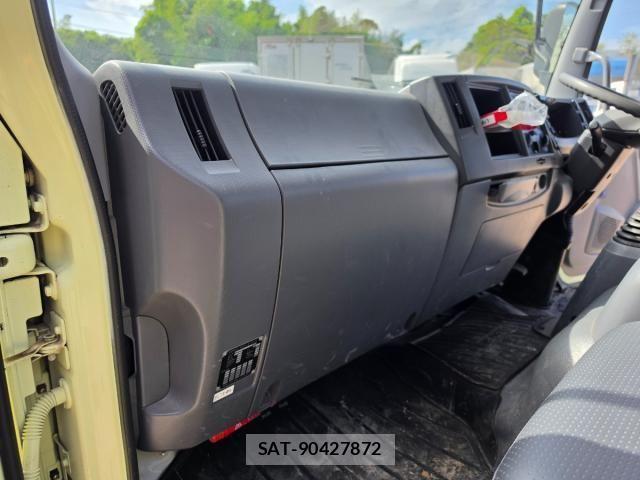 Isuzu FORWARD 2017-03 8871037-25