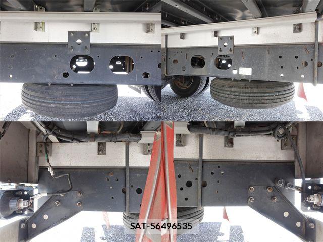 Isuzu FORWARD 2018-08 8883637-15