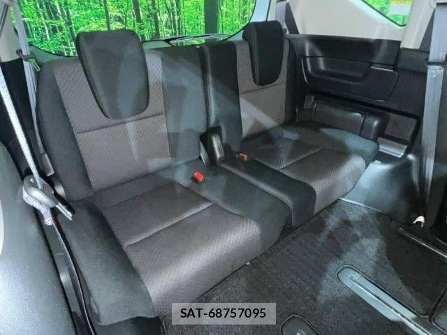 Honda FREED 2023-08 967042-9