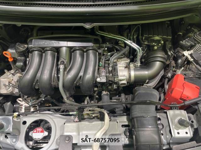 Honda FREED 2023-08 967042-17
