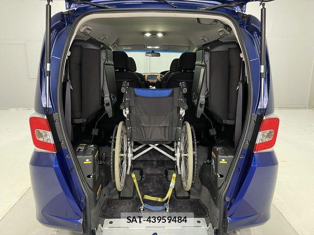 Honda FREED 2014-05 1221282-12