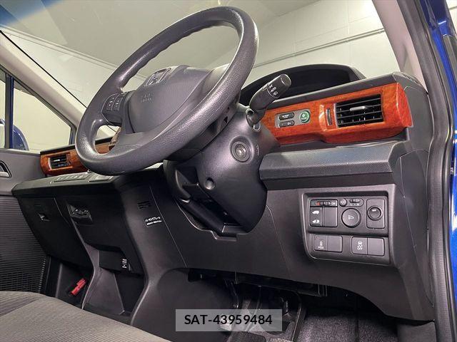 Honda FREED 2014-05 1221282-21