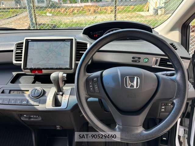 Honda FREED 2013-09 1346861-6