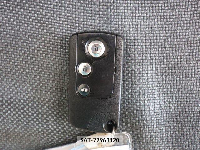 Honda FREED 2015-05 2486256-18