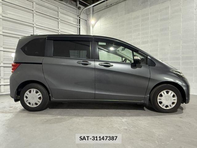 Honda FREED 2010-08 3014484-5