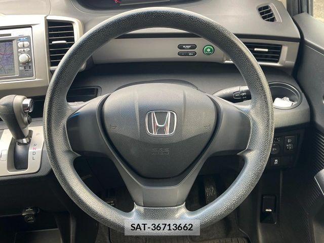 Honda FREED 2012-01 3373869-12