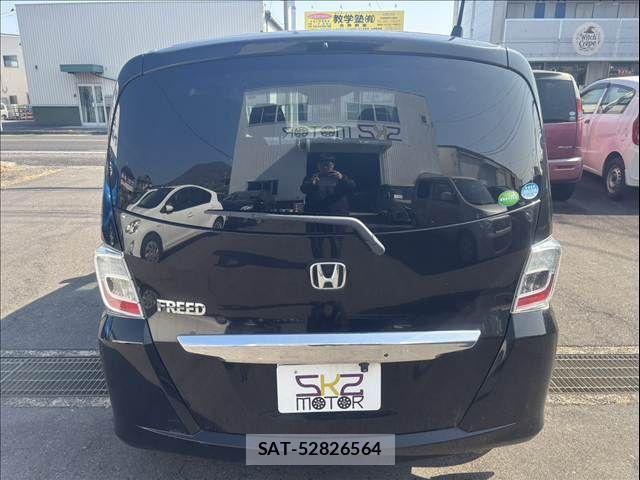 Honda FREED 2013-03 3768833-8
