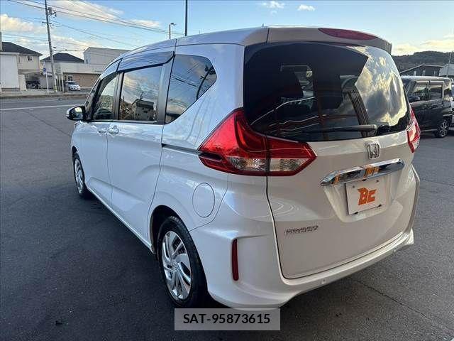 Honda FREED 2022-06 4592544-12